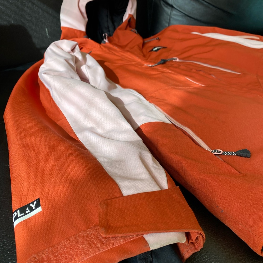 Insulated waterproof jacket by Picture Organic